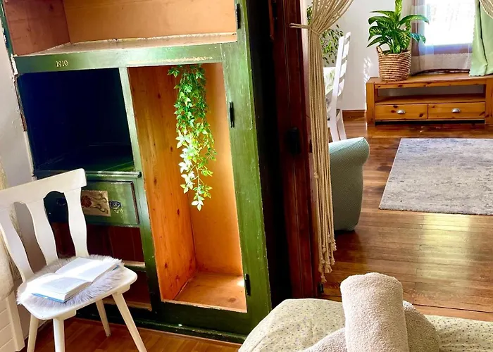 Private In An Old Near Vaduz منزل للإقامة Sevelen