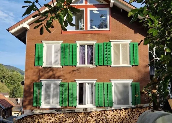 Private In An Old Near Vaduz منزل للإقامة Sevelen