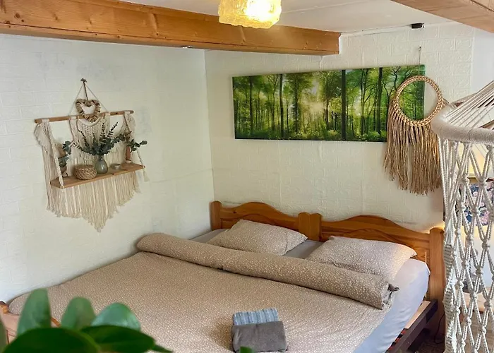 Проживание в семье Private In An Old Near Vaduz